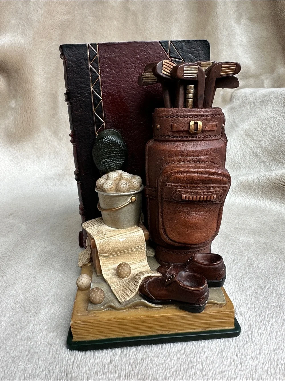 Decorative Golf Bookend Set in Brown and Green - Unbranded